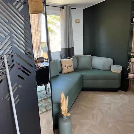 Κάμπινγκ View And Dream Saint-Raphaël