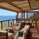 View And Dream *